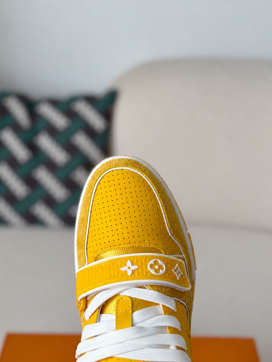LV TRAINER VELCRO