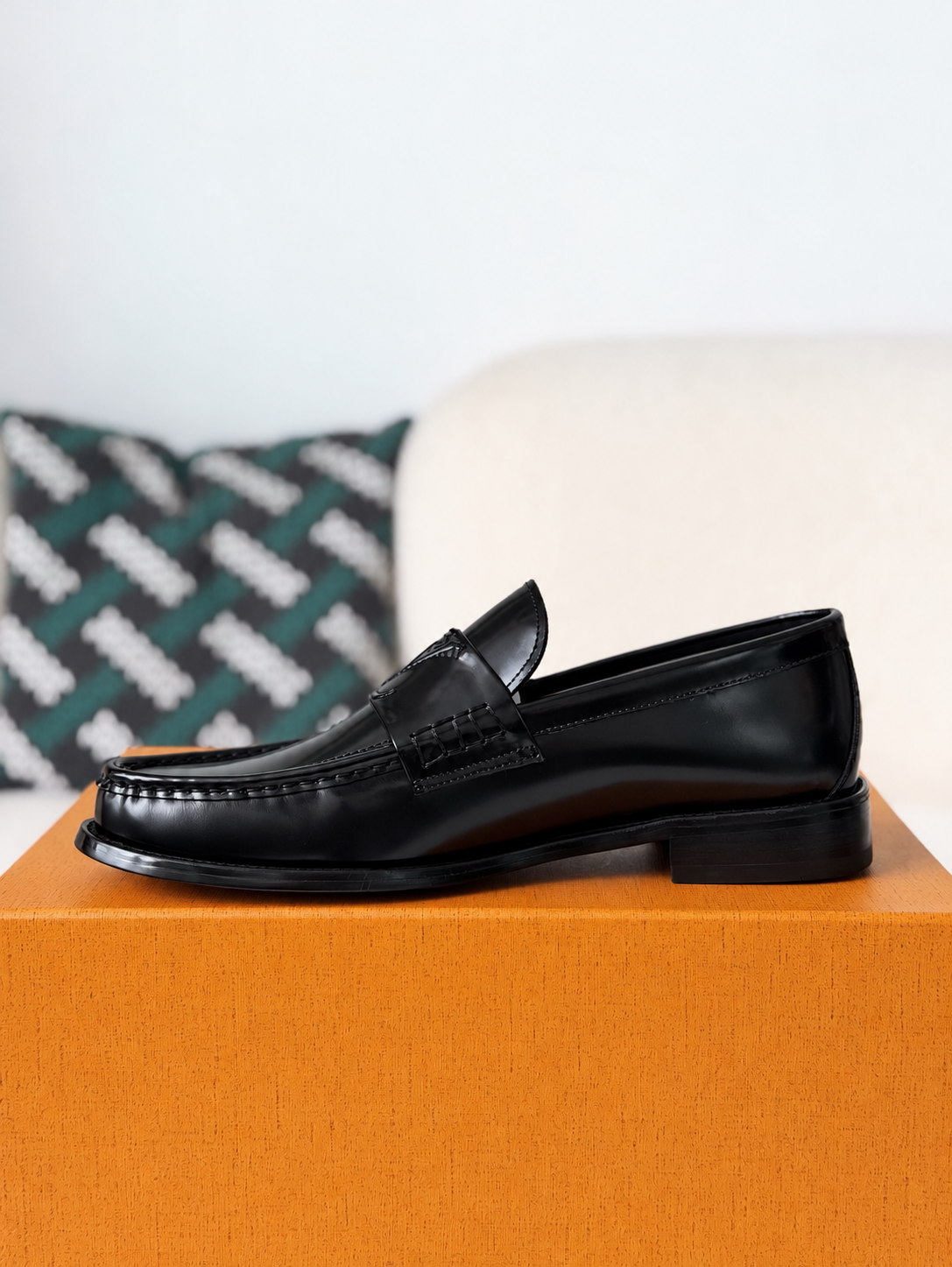 LV Major Loafer