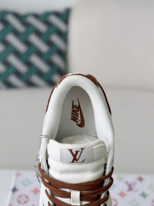 LV x Nike SB Dunk Low Brown/White Monogram Edition