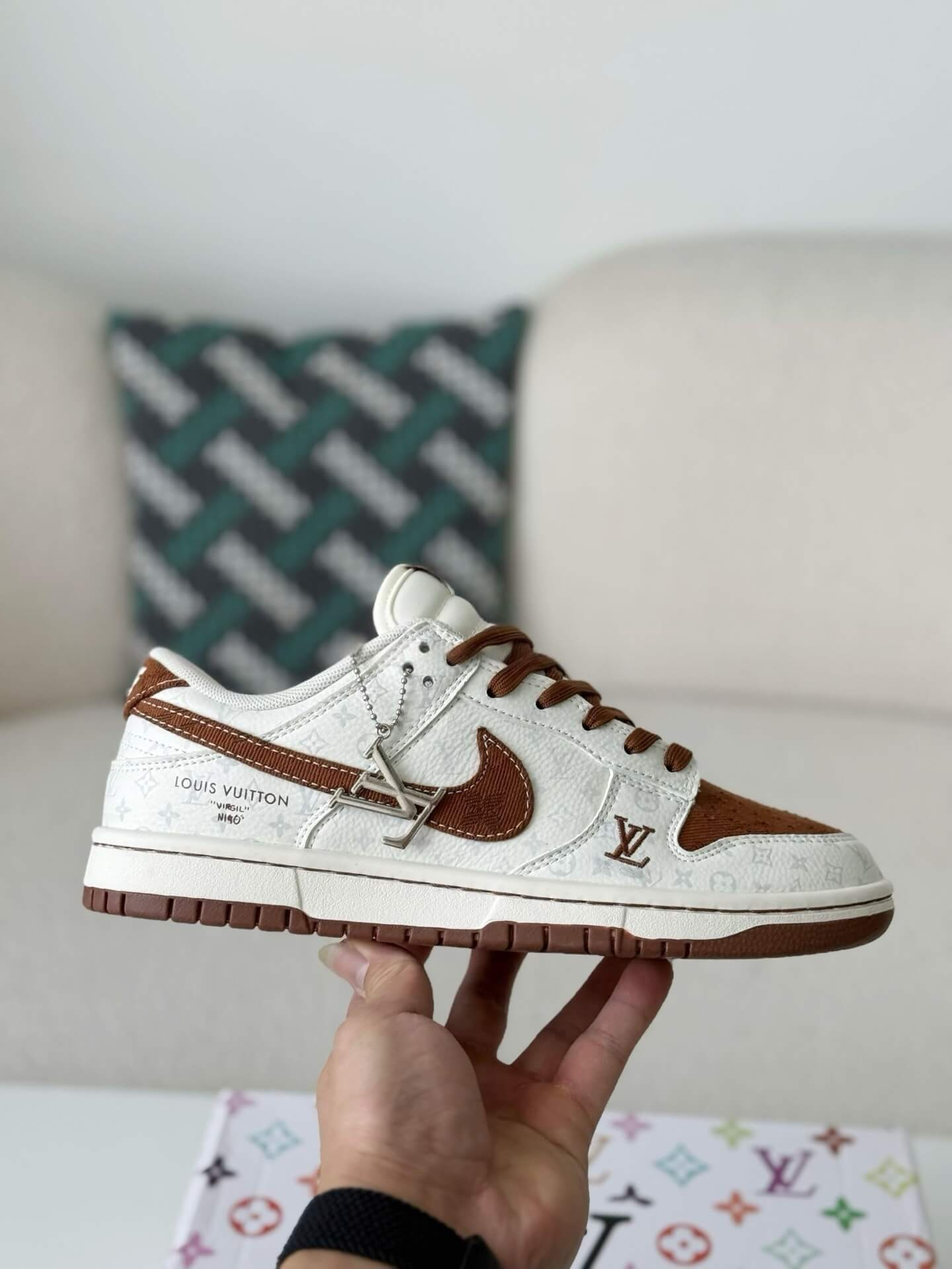 LV x Nike SB Dunk Low Brown/White Monogram Edition